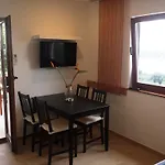 Appartamento Knez Mali Drvenik